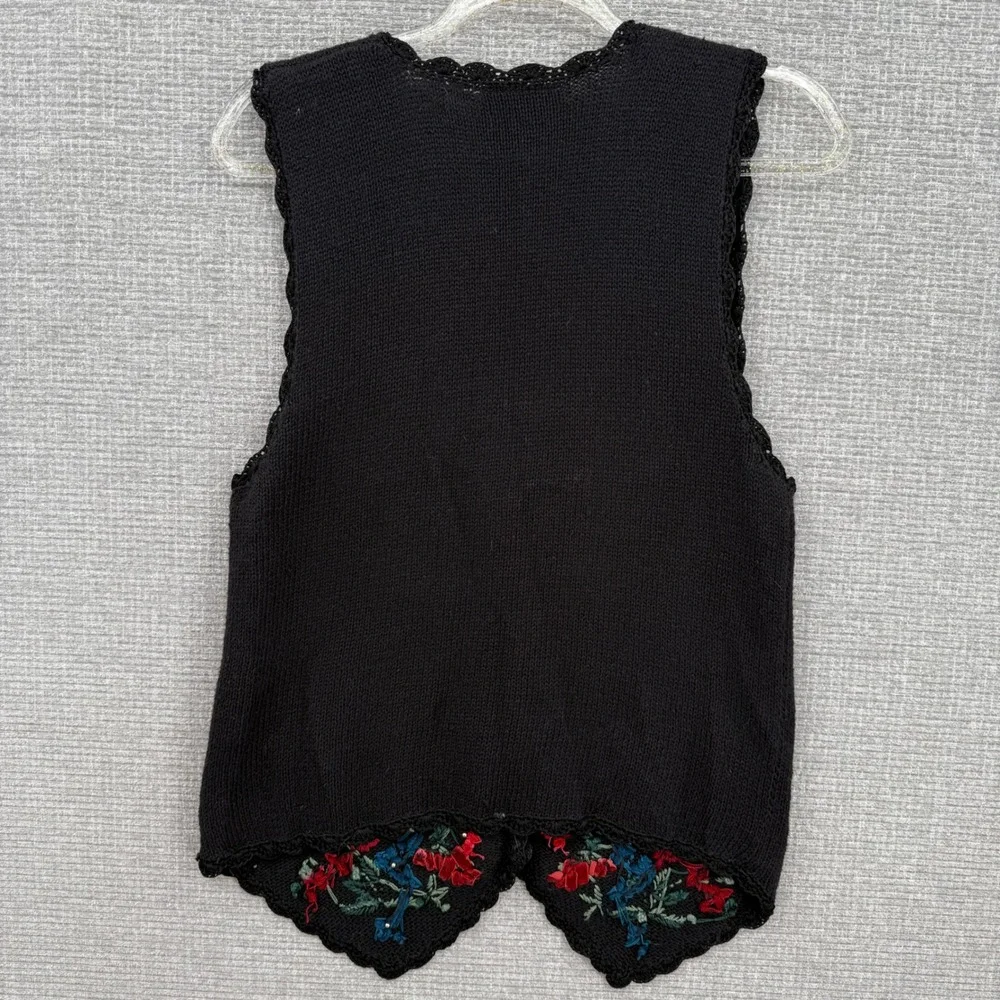 Erika Black Floral Embroidered Button Front‎ Knit Vest Women's S Ramie Cotton